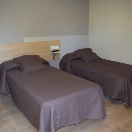 Pensionat Caminantes Ribadiso